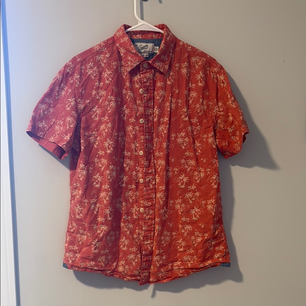 Grayers Clothiers Casual Red Floral Short Sleeve Shirt